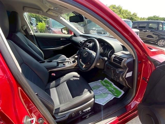 TOYOTA LEXUS IS250 2015