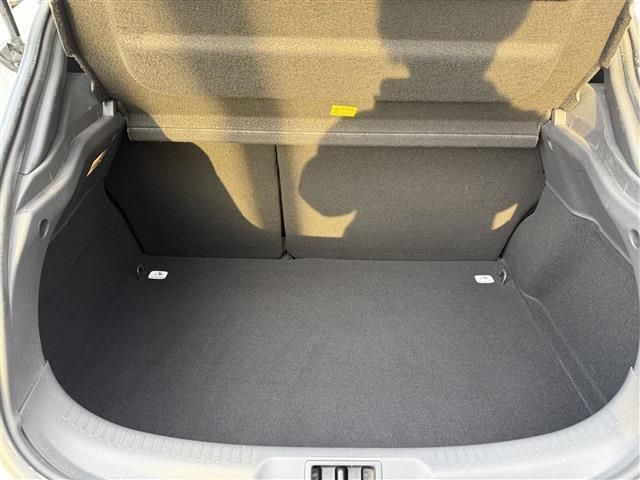 RENAULT RENAULT MEGANE hatchback 2017