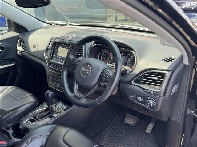 JEEP JEEP CHEROKEE 2019