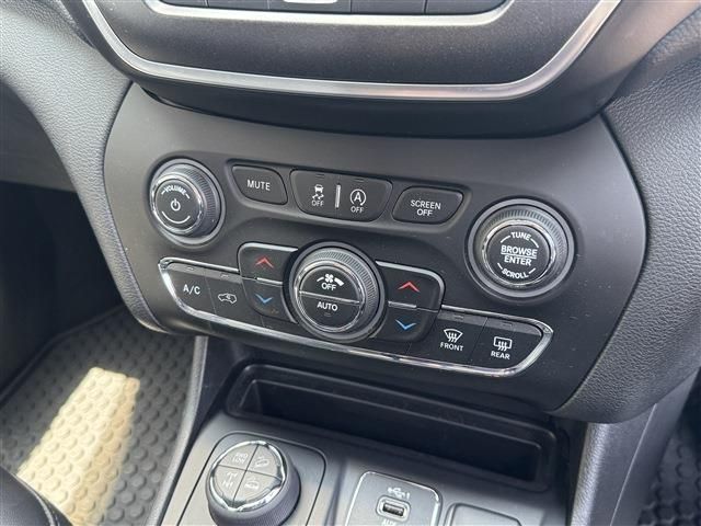 JEEP JEEP CHEROKEE 2019