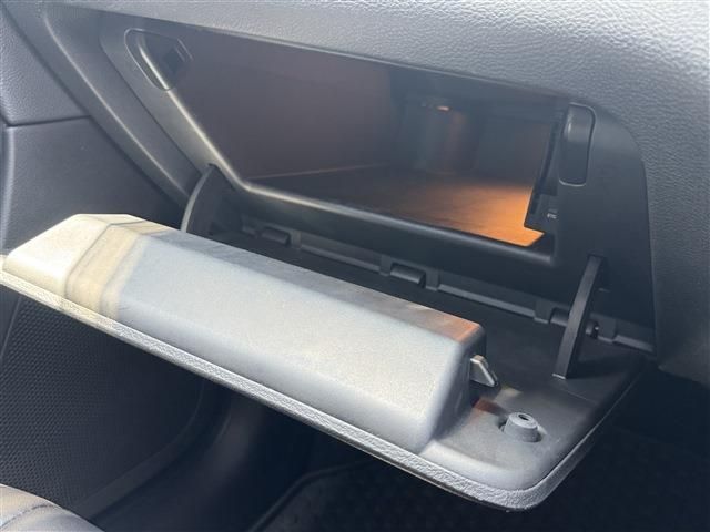 JEEP JEEP CHEROKEE 2019