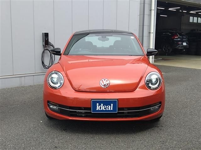 VOLKSWAGEN VOLKSWAGEN The BEETLE 2016