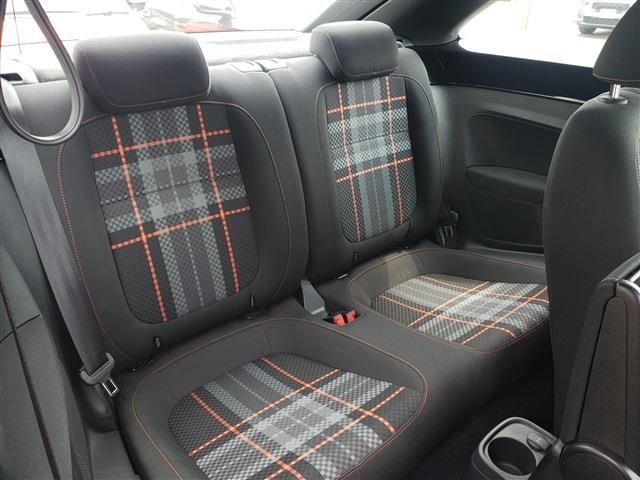 VOLKSWAGEN VOLKSWAGEN The BEETLE 2016