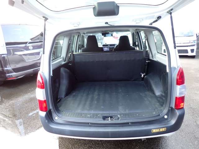 TOYOTA SUCCEED van 4WD 2017