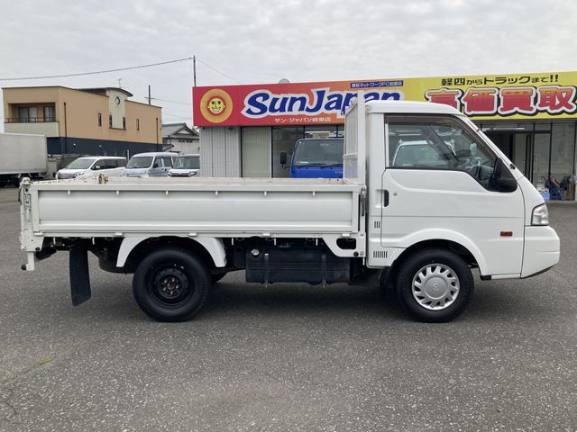 MAZDA BONGO truck 4WD 2017
