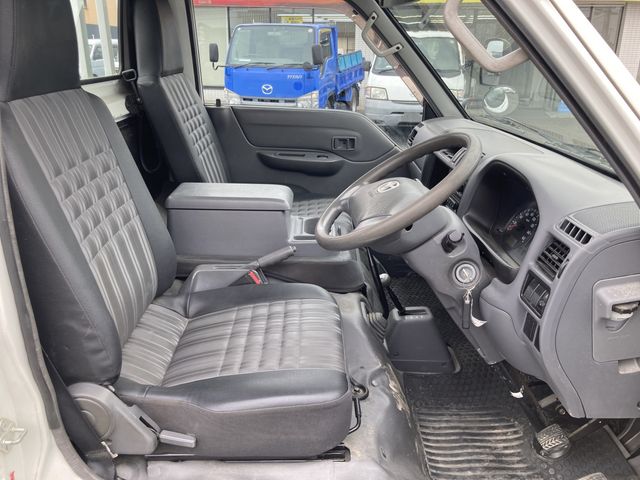 MAZDA BONGO truck 4WD 2017