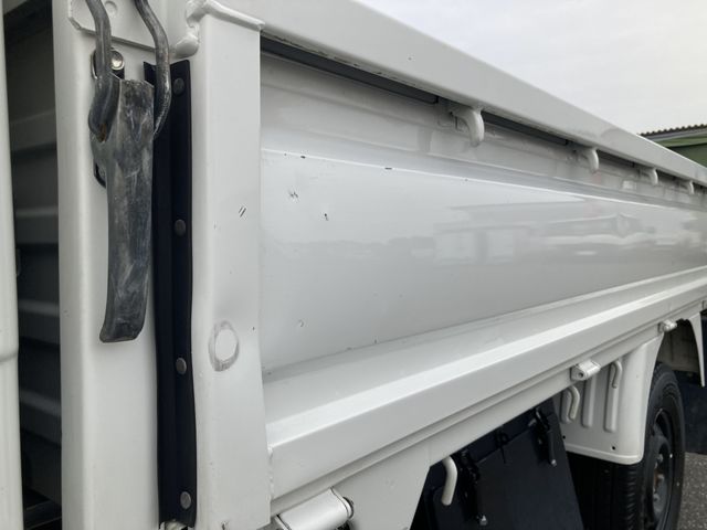 MAZDA BONGO truck 4WD 2017