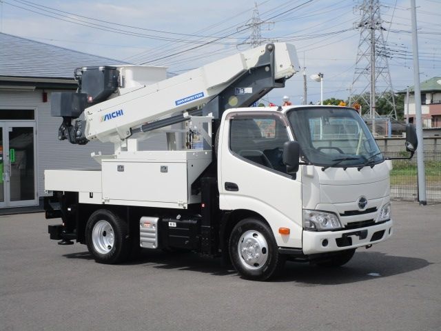 HINO DUTRO 2020