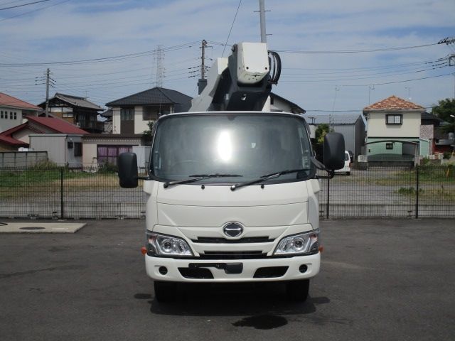HINO DUTRO 2020