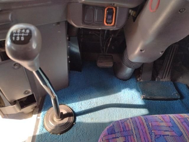 MITSUBISHI FUSOU AERO ACE 2002