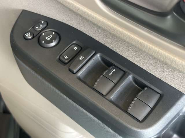 HONDA N BOX JOY 4WD 2025