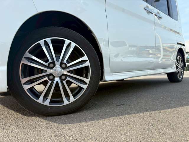 DAIHATSU TANTO CUSTOM 4WD 2018