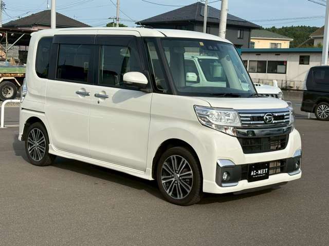 DAIHATSU TANTO CUSTOM 4WD 2018
