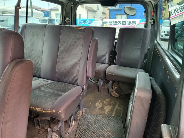 NISSAN CARAVAN coach 2011