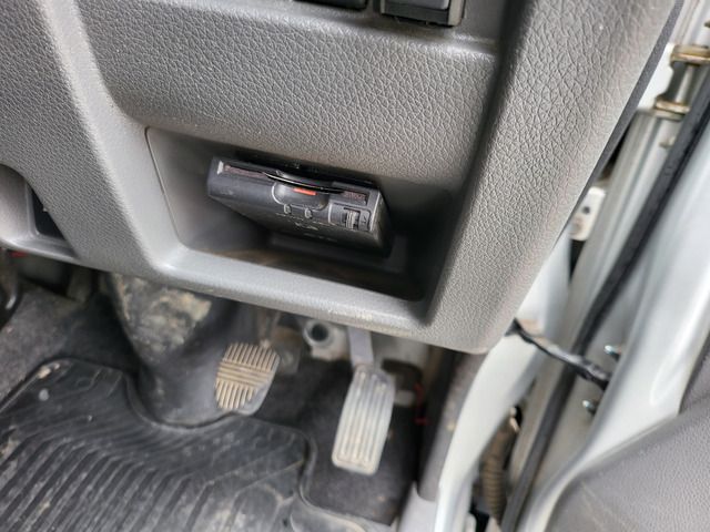 NISSAN NV350????? 2014