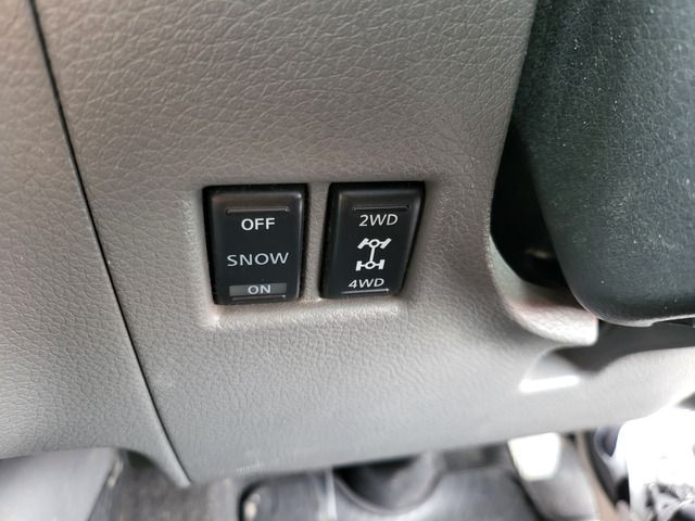 NISSAN NV350????? 2014