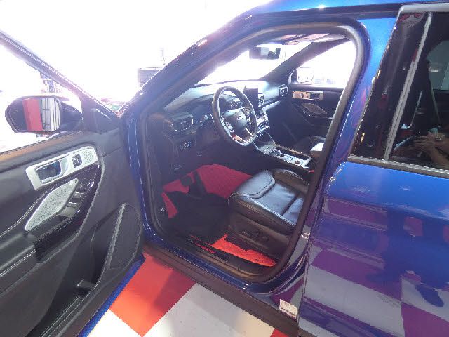 FORD FORD EXPLORER 2WD 2024