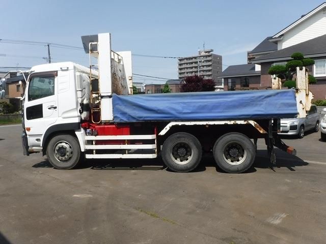 NISSAN DIESEL ??? 2013