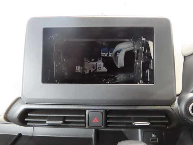 MITSUBISHI eK WAGON 2024