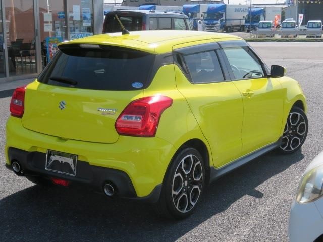 SUZUKI SWIFT 2019