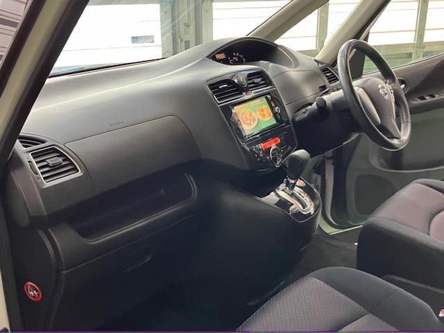 NISSAN SERENA  WG 4WD 2012