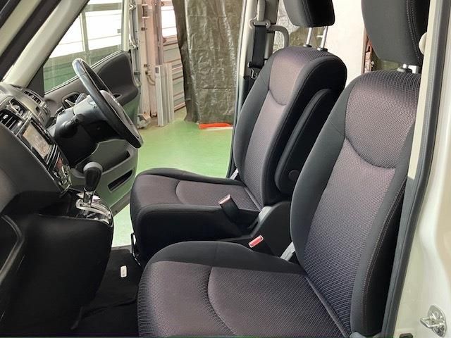 NISSAN SERENA  WG 4WD 2012