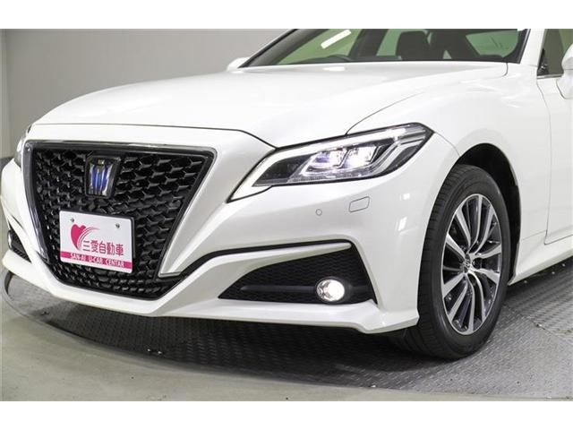 TOYOTA CROWN sedan hybrid 4WD 2020