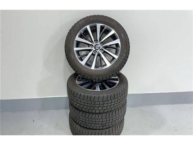 TOYOTA CROWN sedan hybrid 4WD 2020