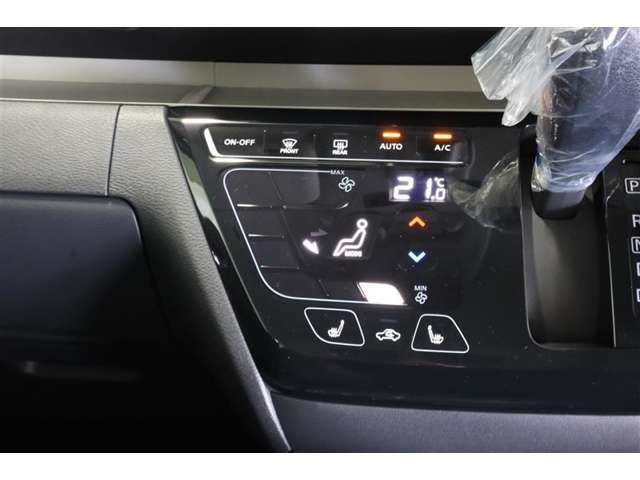 MITSUBISHI DELICA MINI 2024