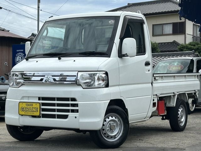 MITSUBISHI MINICAB truck 2013