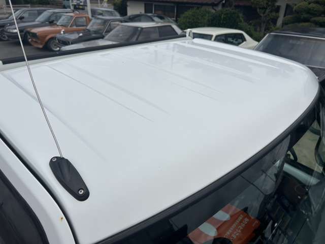 MITSUBISHI MINICAB truck 2013