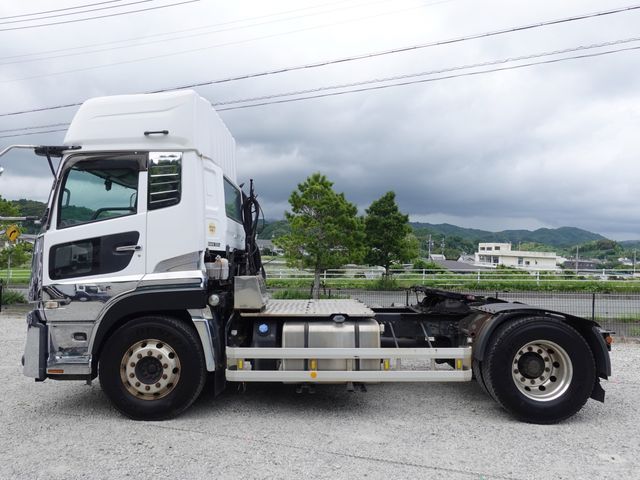 NISSAN DIESEL Quon 2019