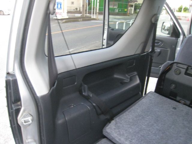 SUZUKI JIMNY 4WD 2002