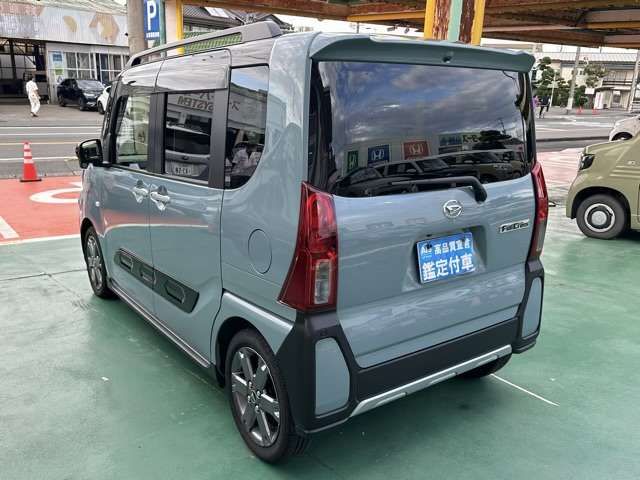 DAIHATSU TANTO FAN CROSS 2024