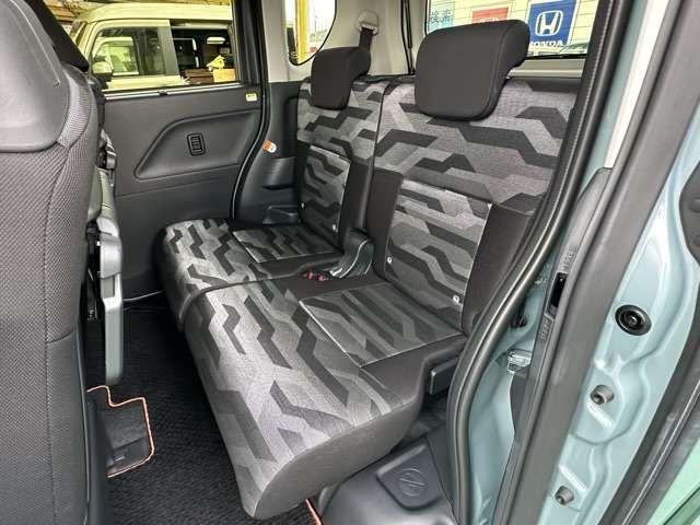 DAIHATSU TANTO FAN CROSS 2024