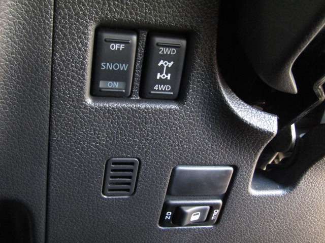 NISSAN NV350 CARAVAN 4WD 2021