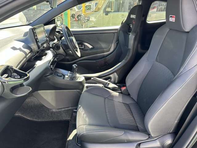 TOYOTA GR YARIS 2023