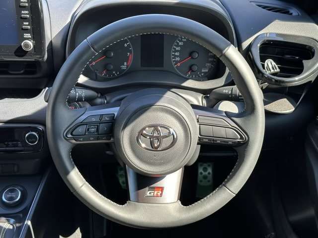 TOYOTA GR YARIS 2023