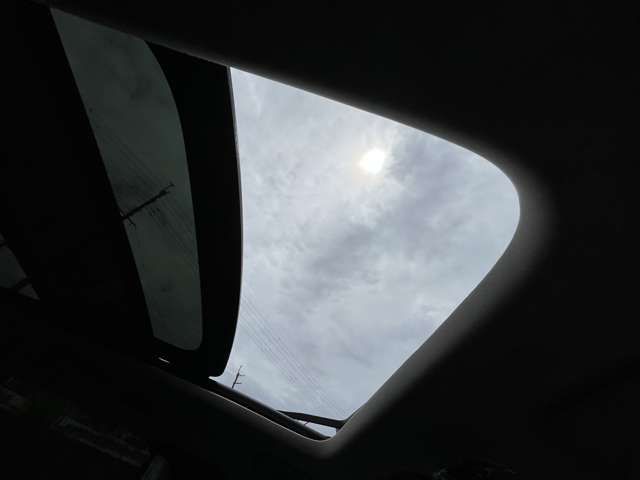 VOLVO VOLVO V60 2022