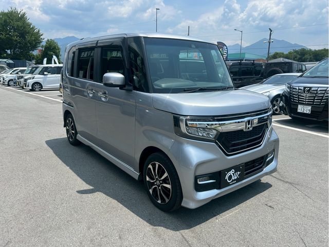 HONDA N BOX CUSTOM 2018