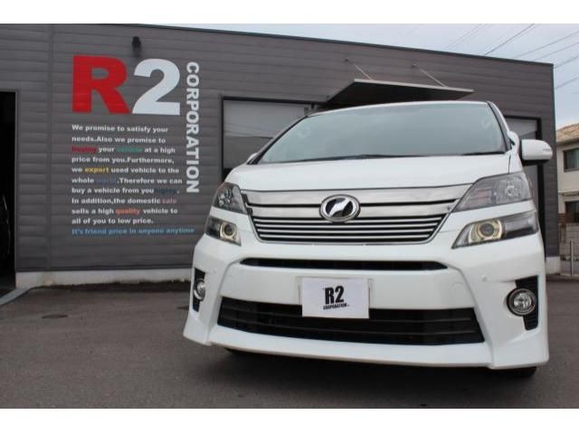 TOYOTA VELLFIRE 2013