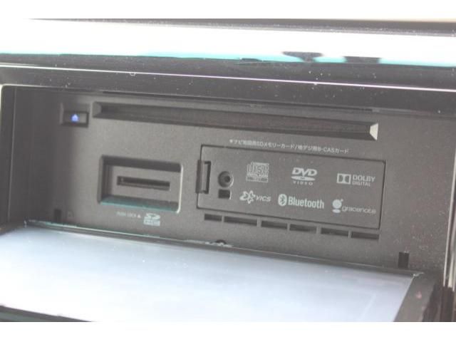 TOYOTA VELLFIRE 2013