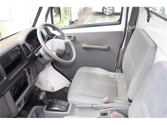 MITSUBISHI MINICAB truck 4WD 2010