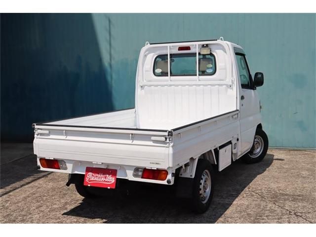 MITSUBISHI MINICAB truck 4WD 2010