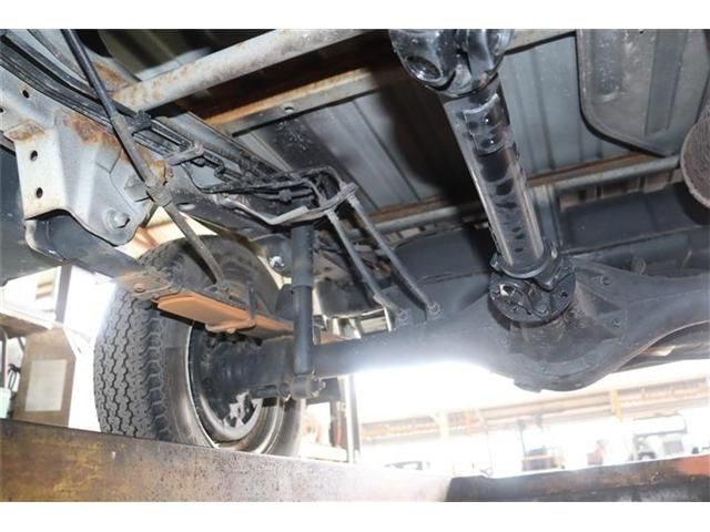 MITSUBISHI MINICAB truck 4WD 2010