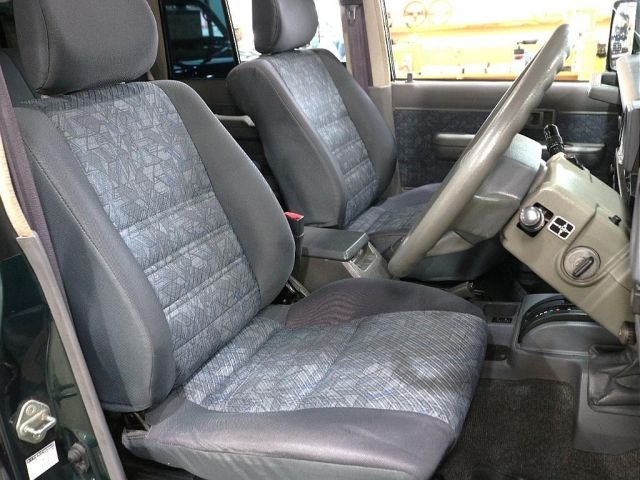 TOYOTA LANDCRUISER van 2003