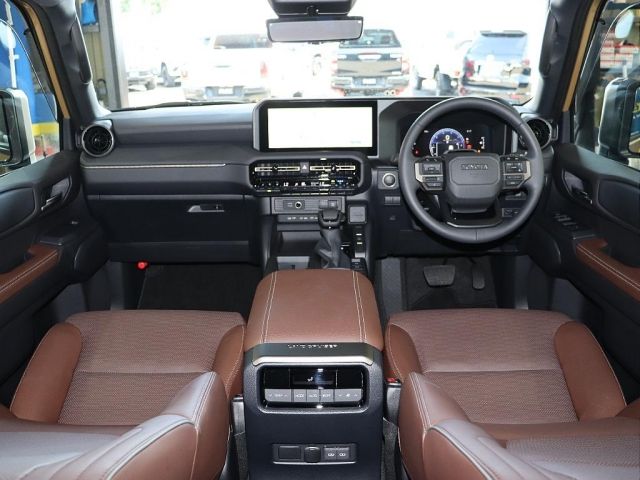 TOYOTA LANDCRUISER 250 2024