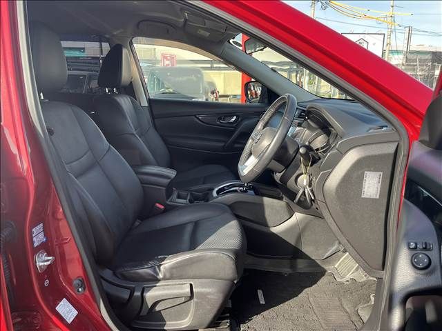 NISSAN X-TRAIL 2WD 2017