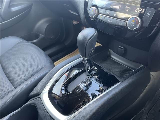 NISSAN X-TRAIL 2WD 2017