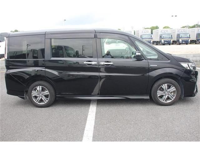 HONDA STEPWAGON SPADA HYBRID 2018